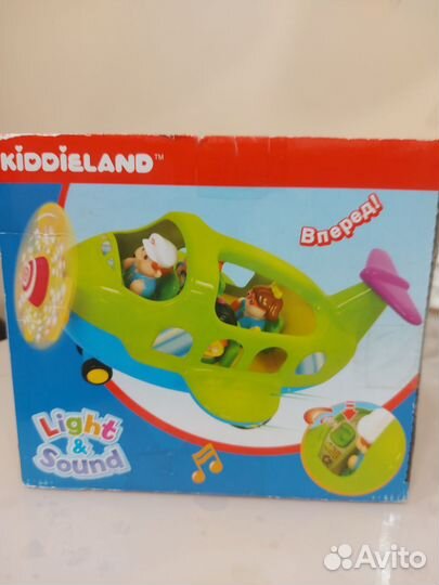 Самолёт со светящимся пропеллером kiddieland