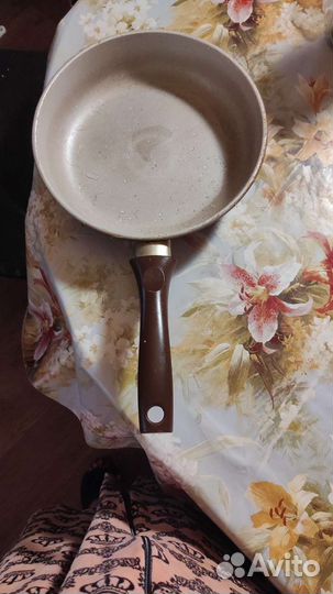 Сковорода б/у