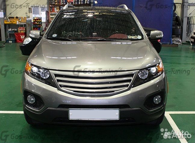 Тюнинг решетка радиатора Luxery на Kia Sorento R