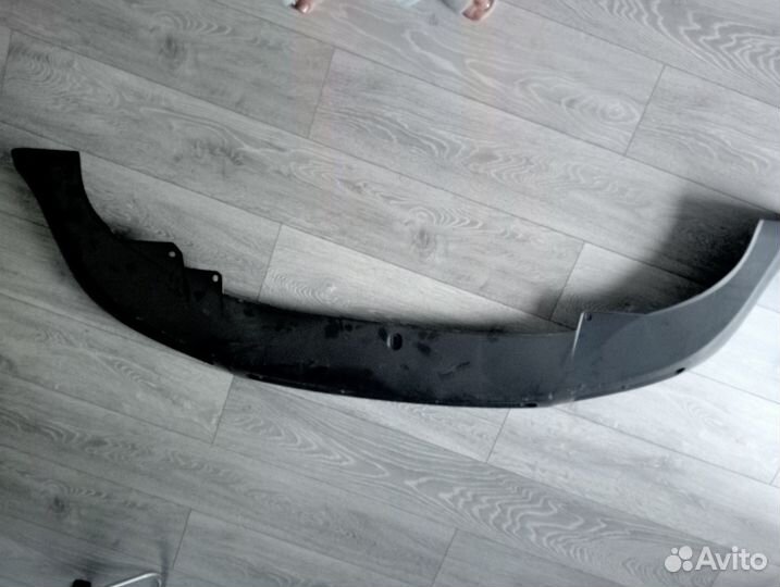 Спойлер переднего бампера Passat B5