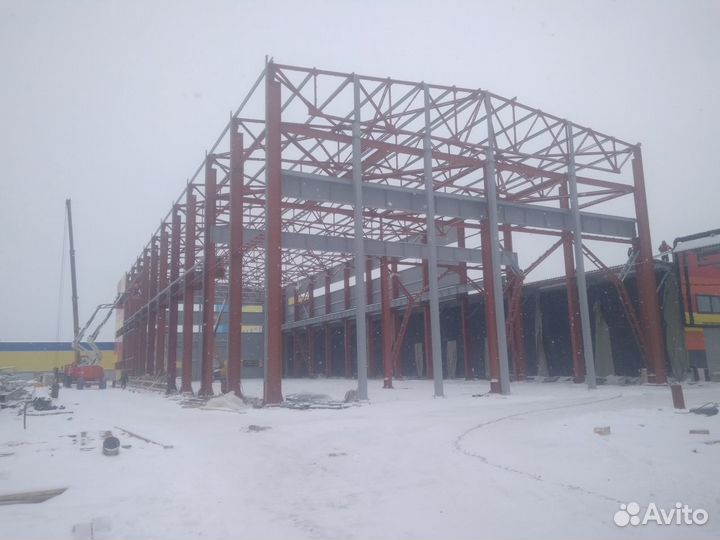 Бригада монтажников металлоконструкций. Сварщики