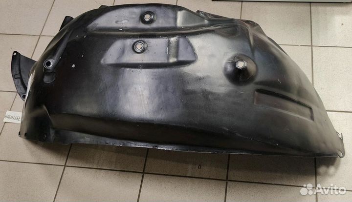 Подкрылок передний Kyron II 07-13 левый 7971109011