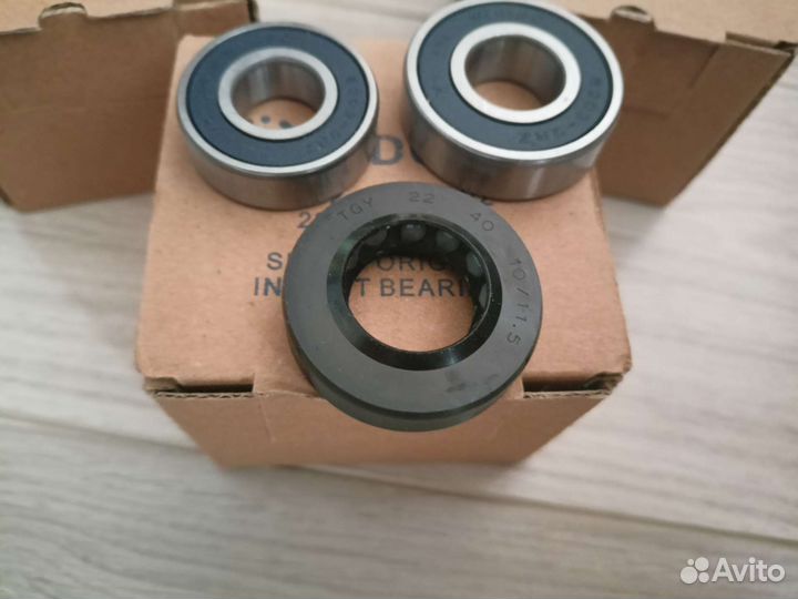 Комплект подшипников и сальник Indesit Ariston