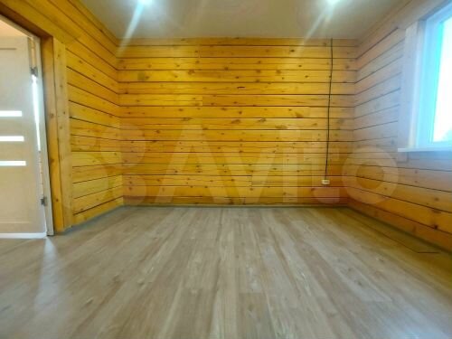 Дом 105 м² на участке 8 сот.