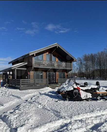 Дом 162 м² на участке 6 сот.