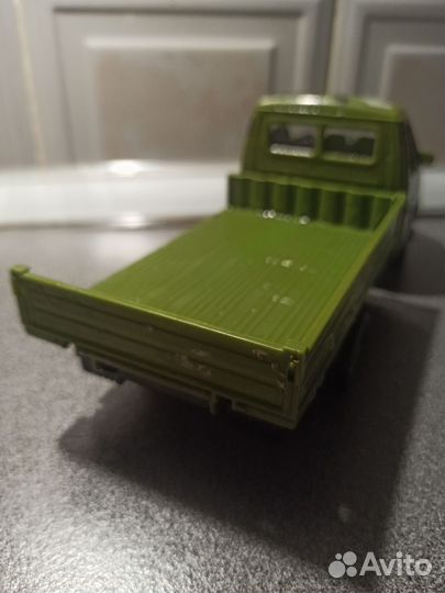 Модели автомобилей 1 24