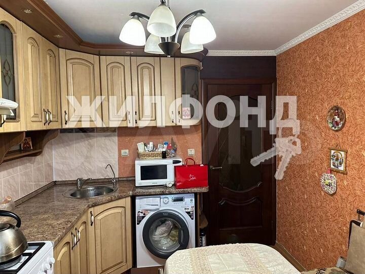 3-к. квартира, 65 м², 2/5 эт.