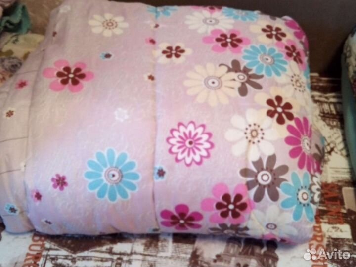 Одеяло ватное 1.5сп.новое