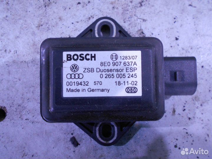 Датчик ускорения Audi A8 D3 35308