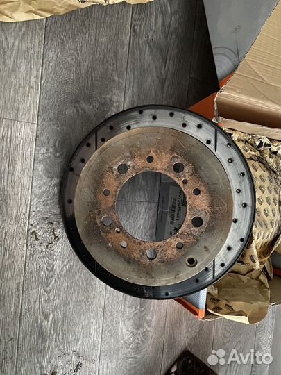 DBA gold задние для тайота лк200