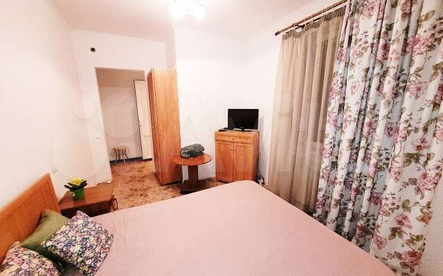 Комната 16 м², 1/3 эт.