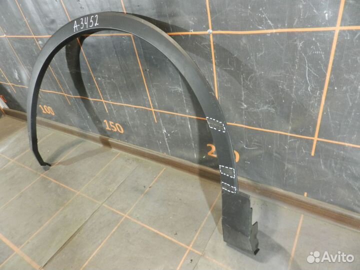 Накладка крыла перед. левого-Volkswagen Tiguan 2