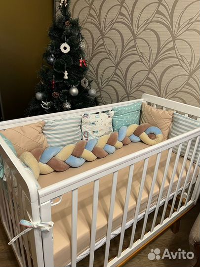 Бортик коса в кроватку