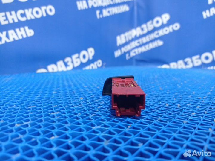 Кнопка обогрева сидений Chevrolet Spark хэтчбек