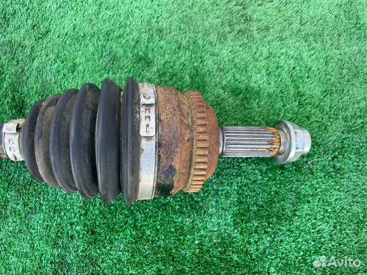 Полуось (привод) передний левый L Geely Emgrand X7