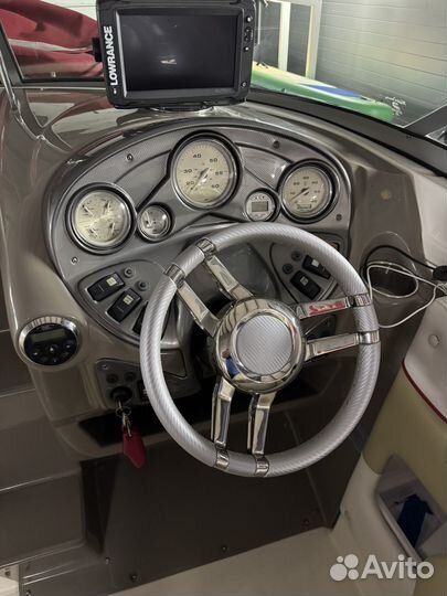 Rinker Captiva 246CC, 410м/ч, 375 л.с, 8,1L Volvo