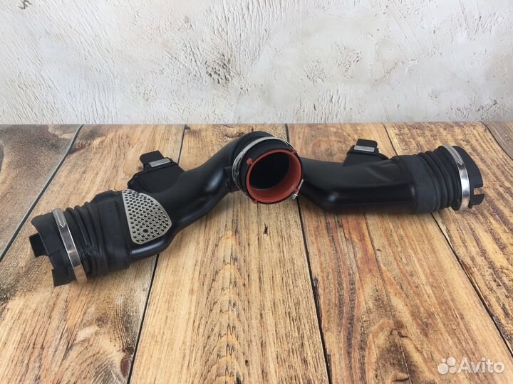 Патрубок с расходомером Mercedes W164 W211 W221