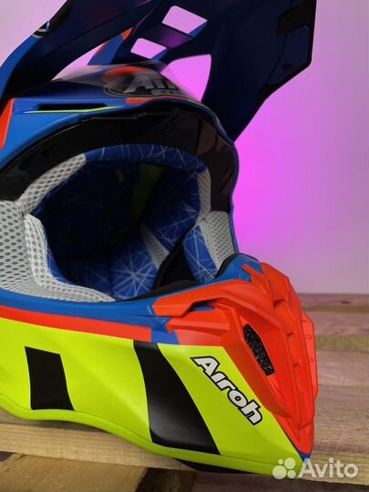 Внедорожный шлем Airoh Twist 2.0 Frame Blue