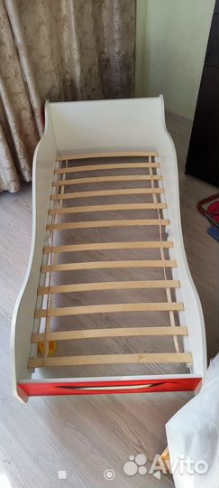 Детская кровать машина с матрасом