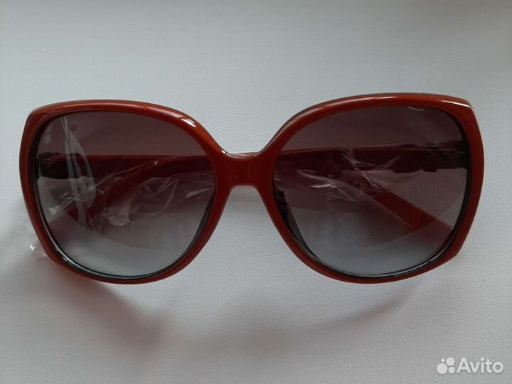 Солнцезащитные очки женские