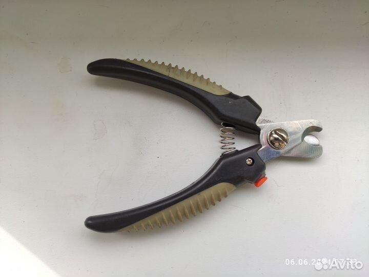 Когтерезка для собак