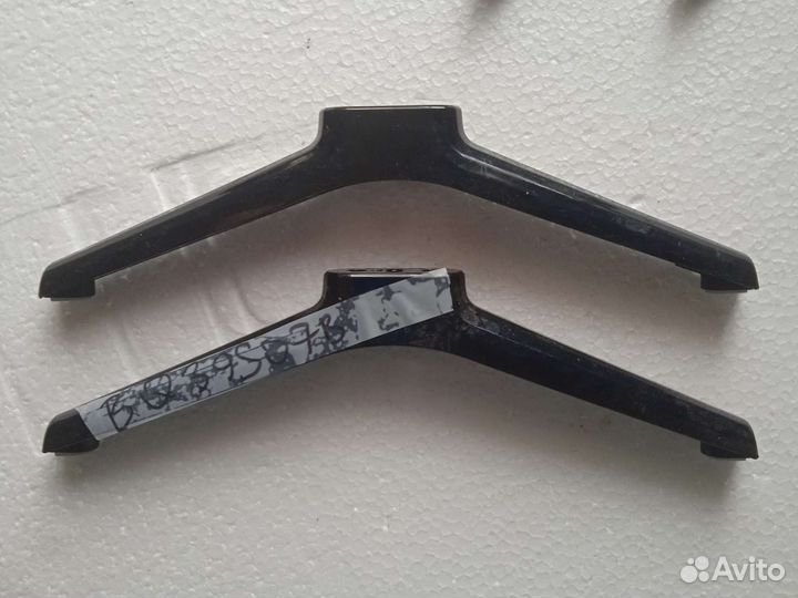 Ножки на телевизор BQ39S07B