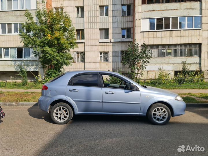 Chevrolet Lacetti 1.4 МТ, 2010, 260 000 км