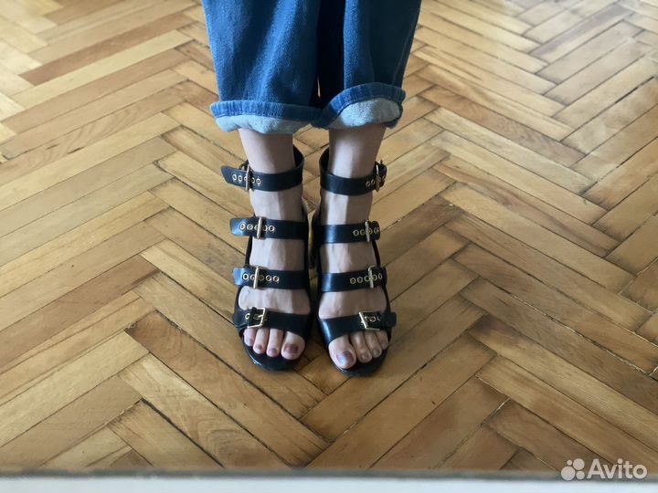 Uterque босоножки натуральная кожа