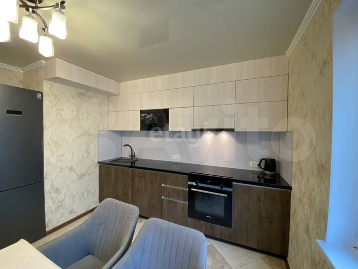 2-к. квартира, 63,8 м², 4/17 эт.