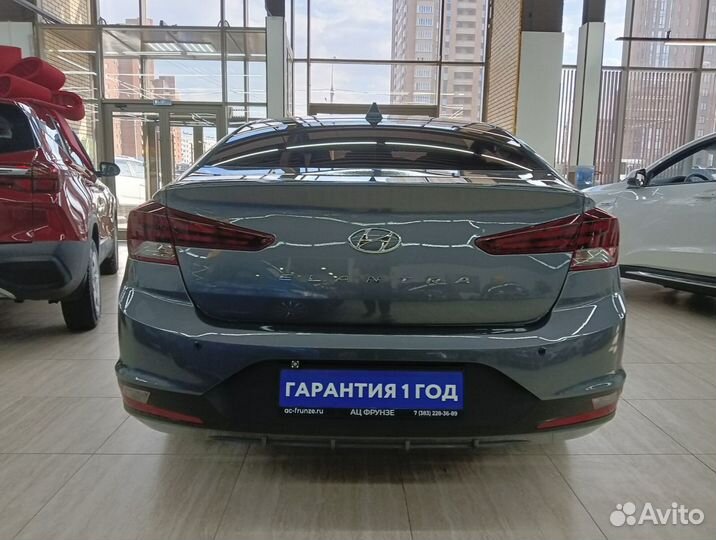 Hyundai Elantra 1.6 МТ, 2019, 81 929 км