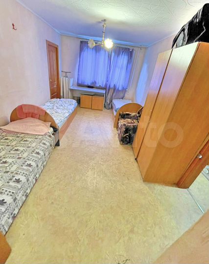 Комната 20 м² в 4-к., 2/5 эт.