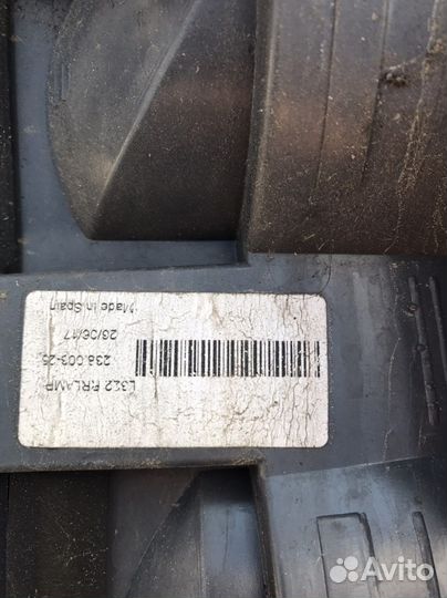 Фонарь задний левый range rover vogue