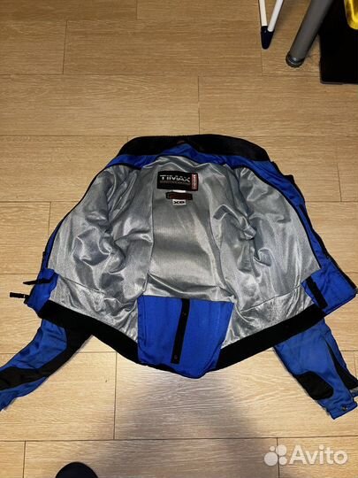 Мотокуртка