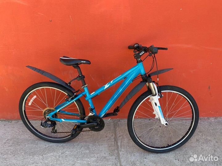 GT Laguna 26 (USA) мало б/у