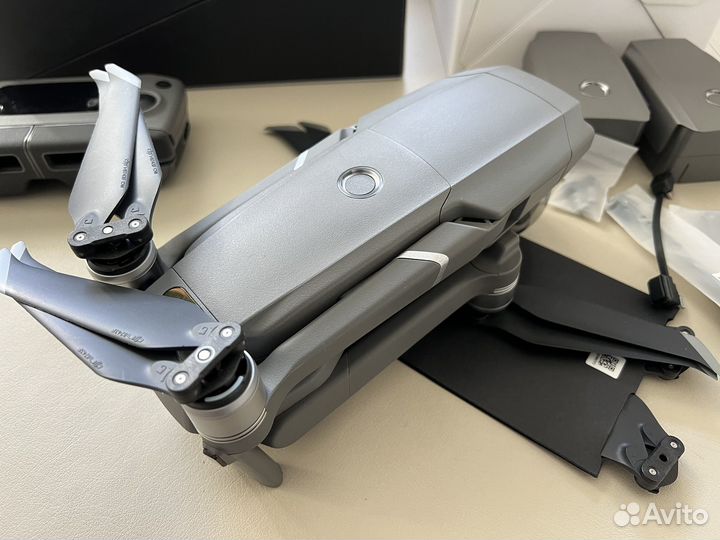 DJI Mavic 2 Pro (+Fly More Kit)