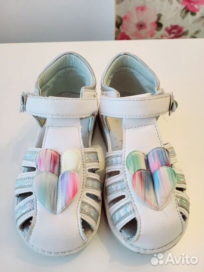 Босоножки для девочки 28 размера