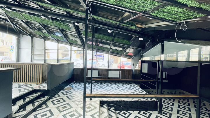 Торговая площадь, 343 м² в центре на невском