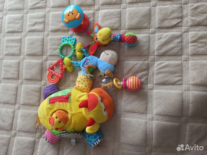 Развивающие игрушки для малышей