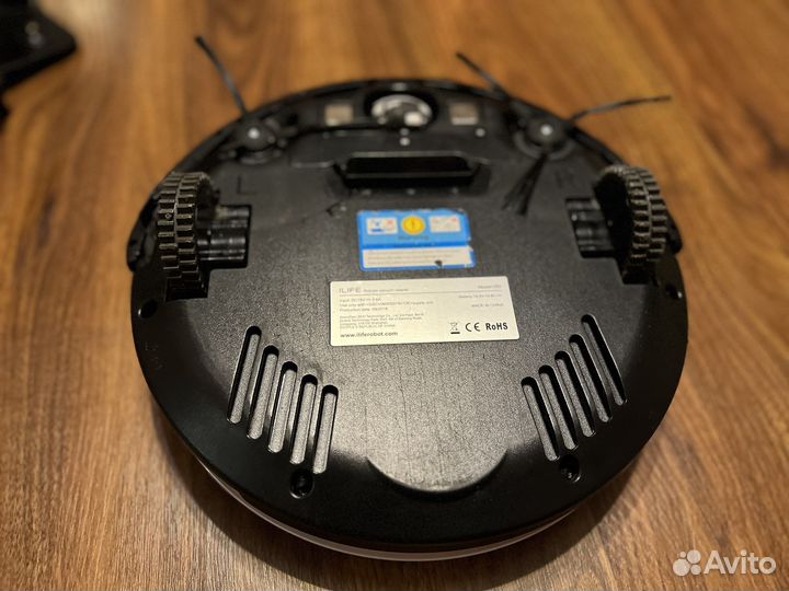 Робот пылесос ilife v50