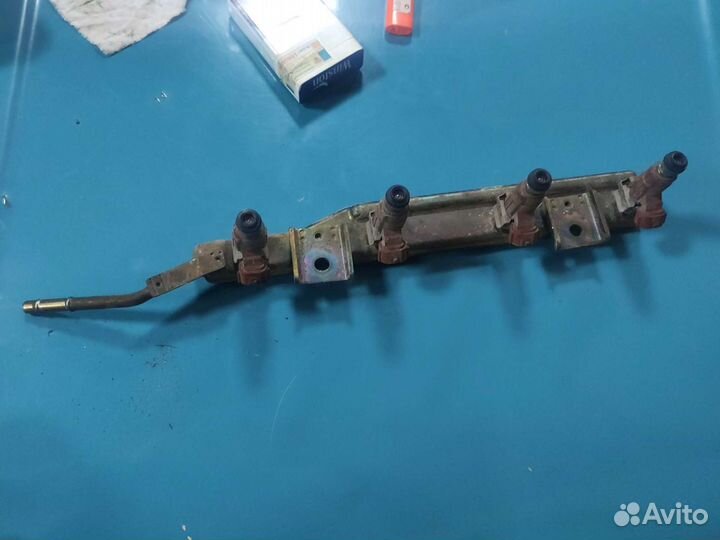 Форсунка топливная nissan wingroad 1.5