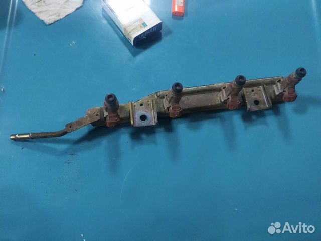 Форсунка топливная nissan wingroad 1.5