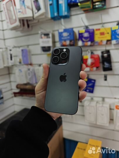 iPhone 15 Pro, 256 ГБ