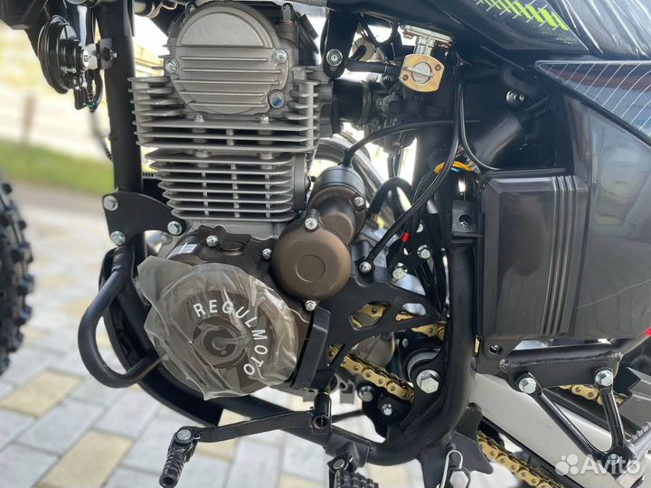 Мотоцикл Regulmoto Sport-003 300 PR PRO