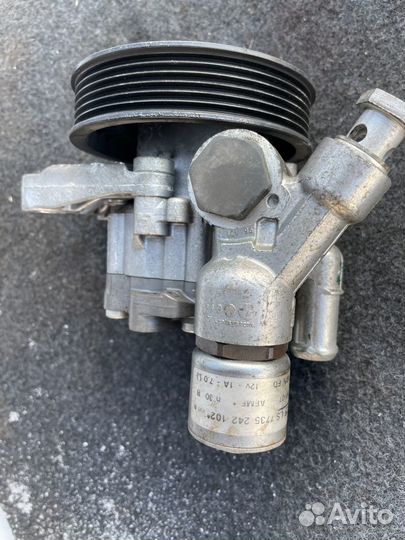 Насос гидроусилителя гура BMW 5/6 серии Е60/61 Е63