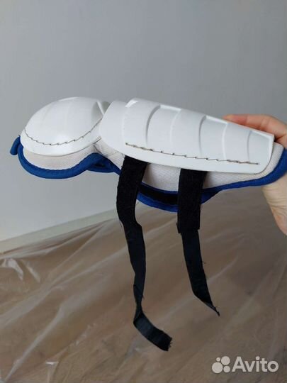 Хоккейные наколенники детские 6-9 лет