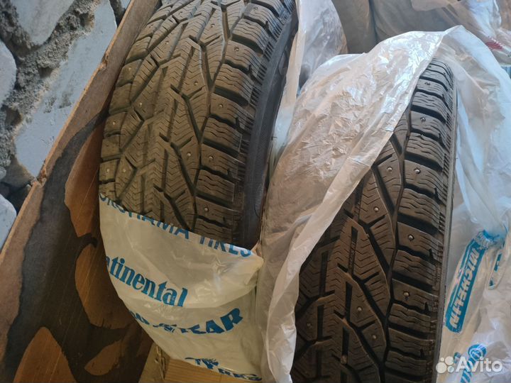 Tigar Winter 255/55 R18