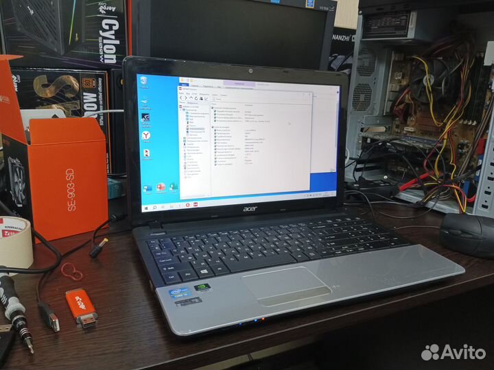 Ноутбук Acer E1-571G
