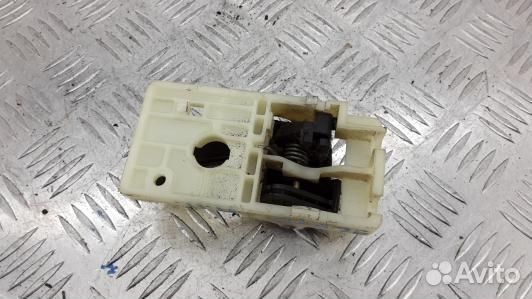 Ручка внутренняя передняя правая hyundai tucson JM