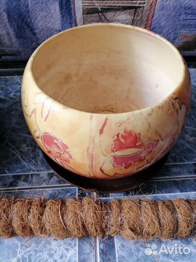 Кашпо горшок для цветов