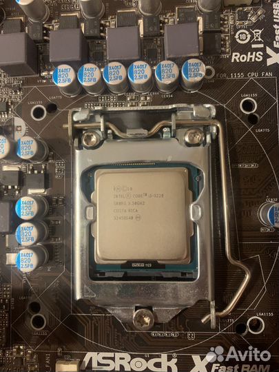 Материнская плата с процессором